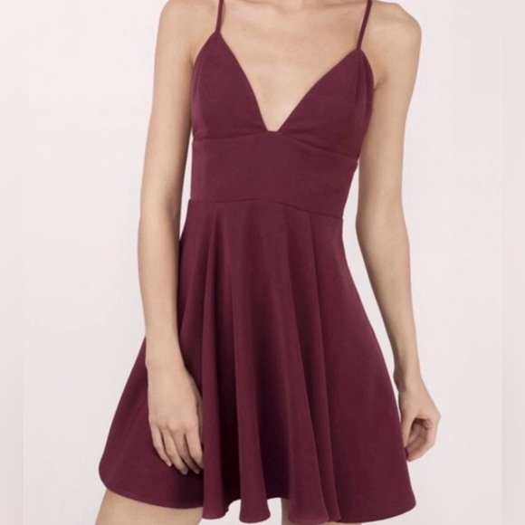 ❤️TOBI RED DRESS!❤️ - Picture 1 of 10